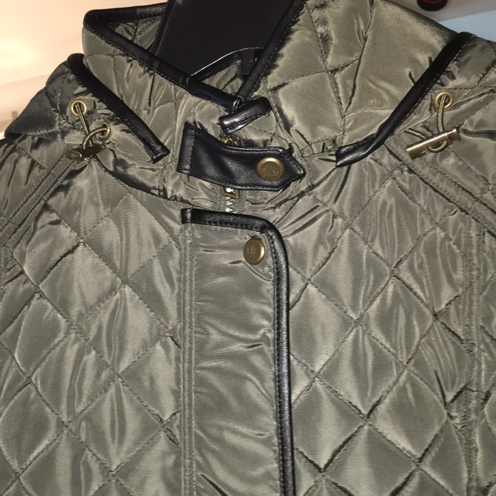 NWT Lauren Ralph Lauren Quilted Hooded Jacket XS - Picture 4 of 11